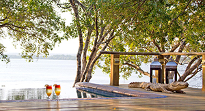 Luxury Zambia Safaris - Friends and Family Safaris at Tongabezi