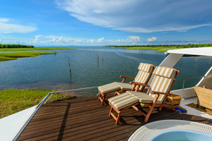 Top Deck of The Matusadona - Luxury Zimbabwe Safaris